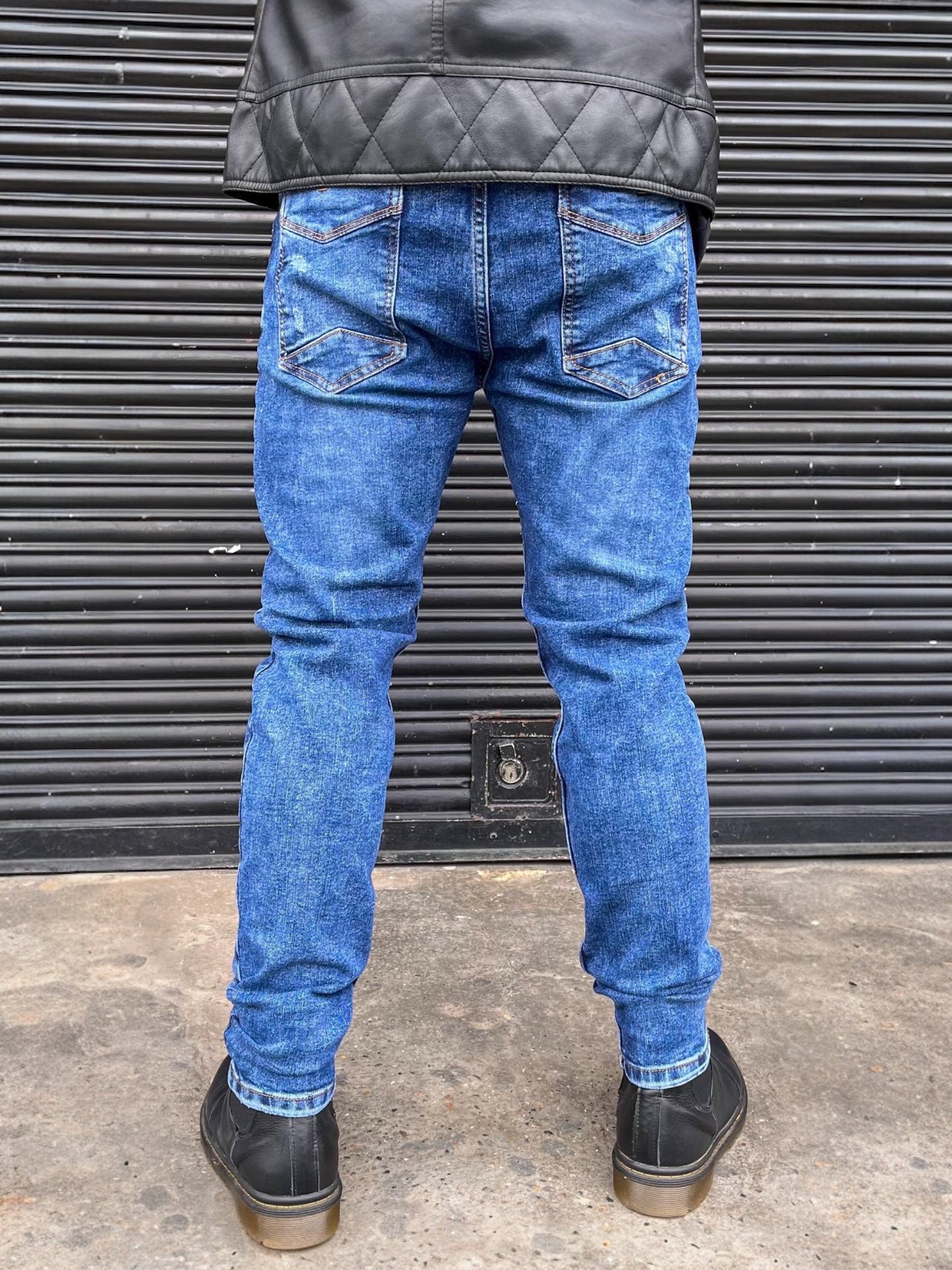 Jean slim hombre clásico tono Azul medio