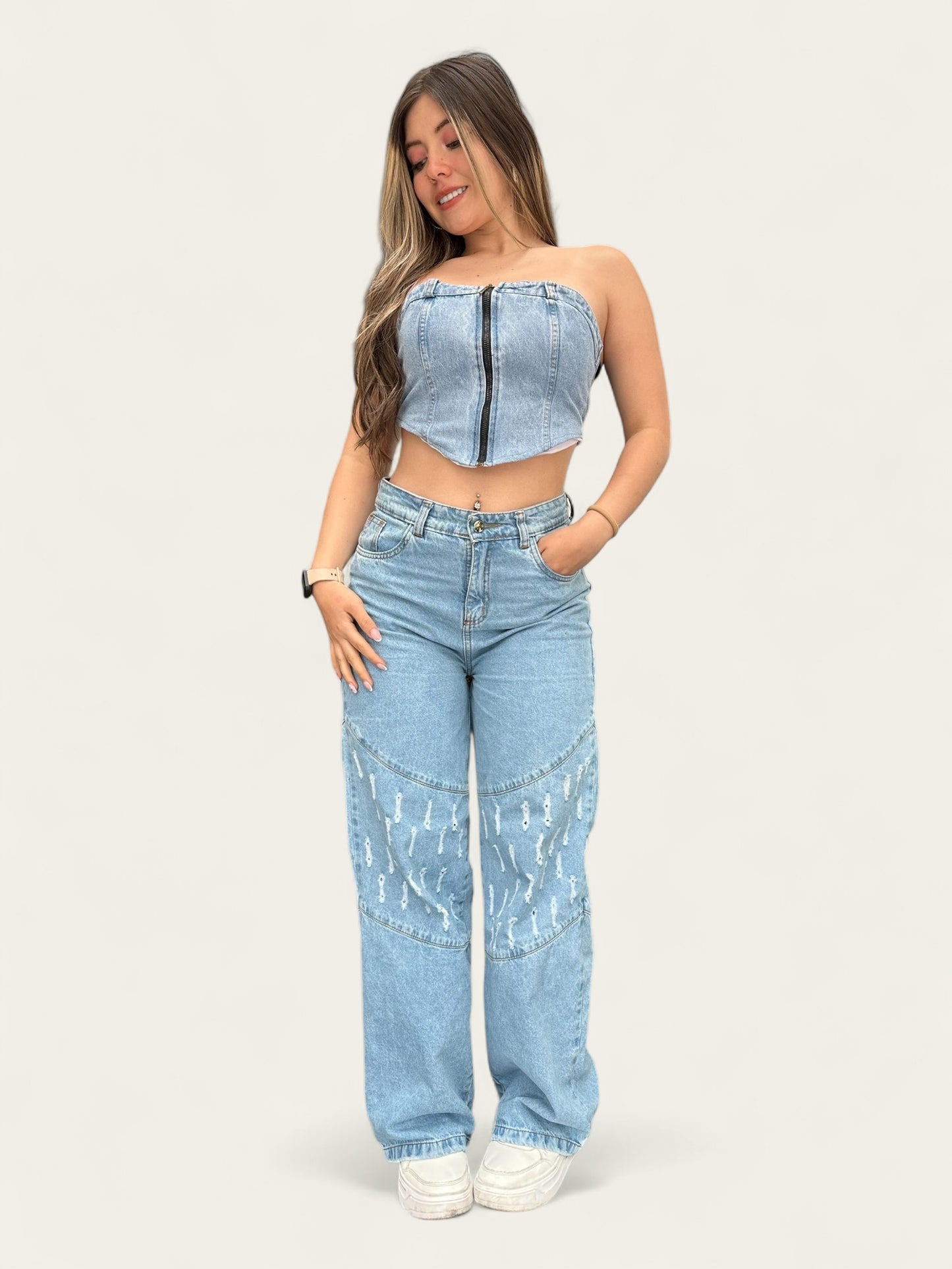 Jean wide leg tono azul claro