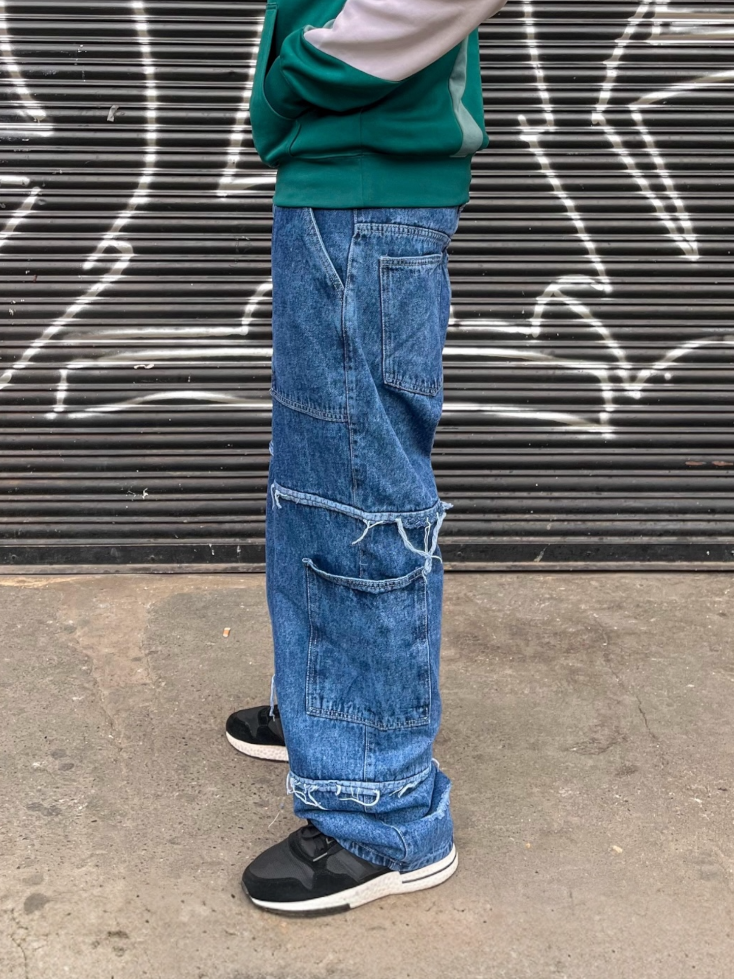 Jean cargo hombre azul oscuro