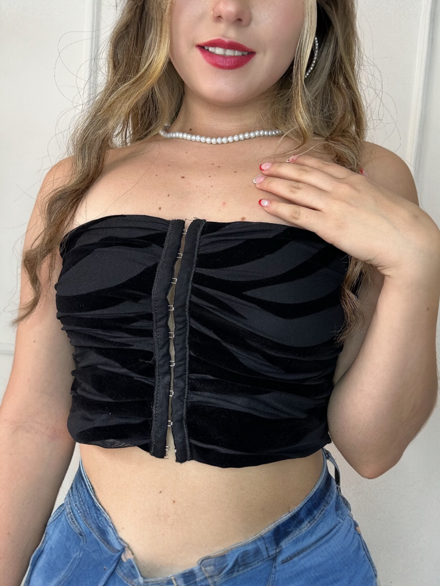 Corset estrapless con estampado tono negro