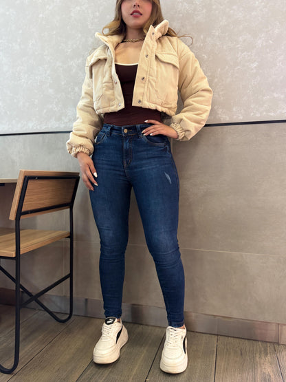 Jean skinny mujer tiro alto levanta cola azul medio