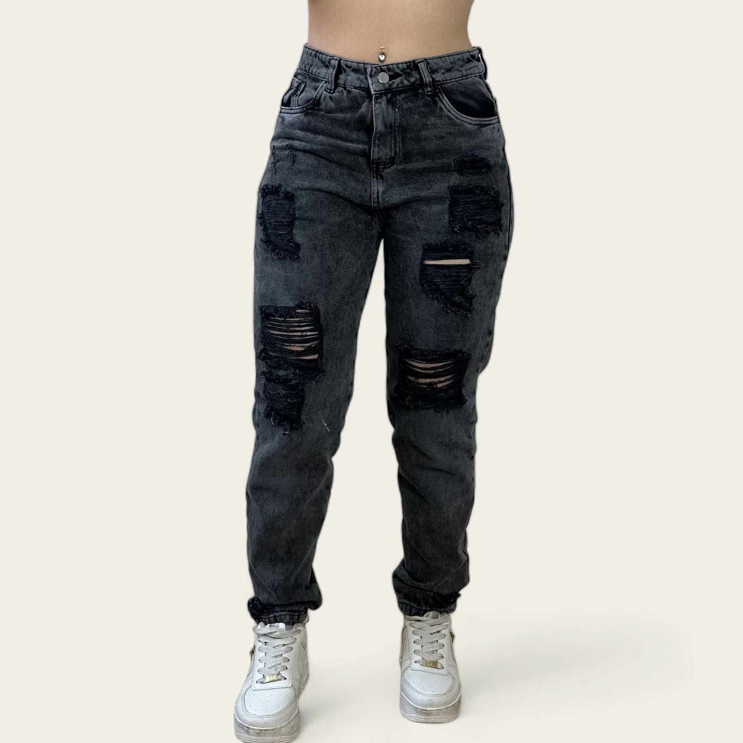 Jean Boyfriend Mujer gris con rotos