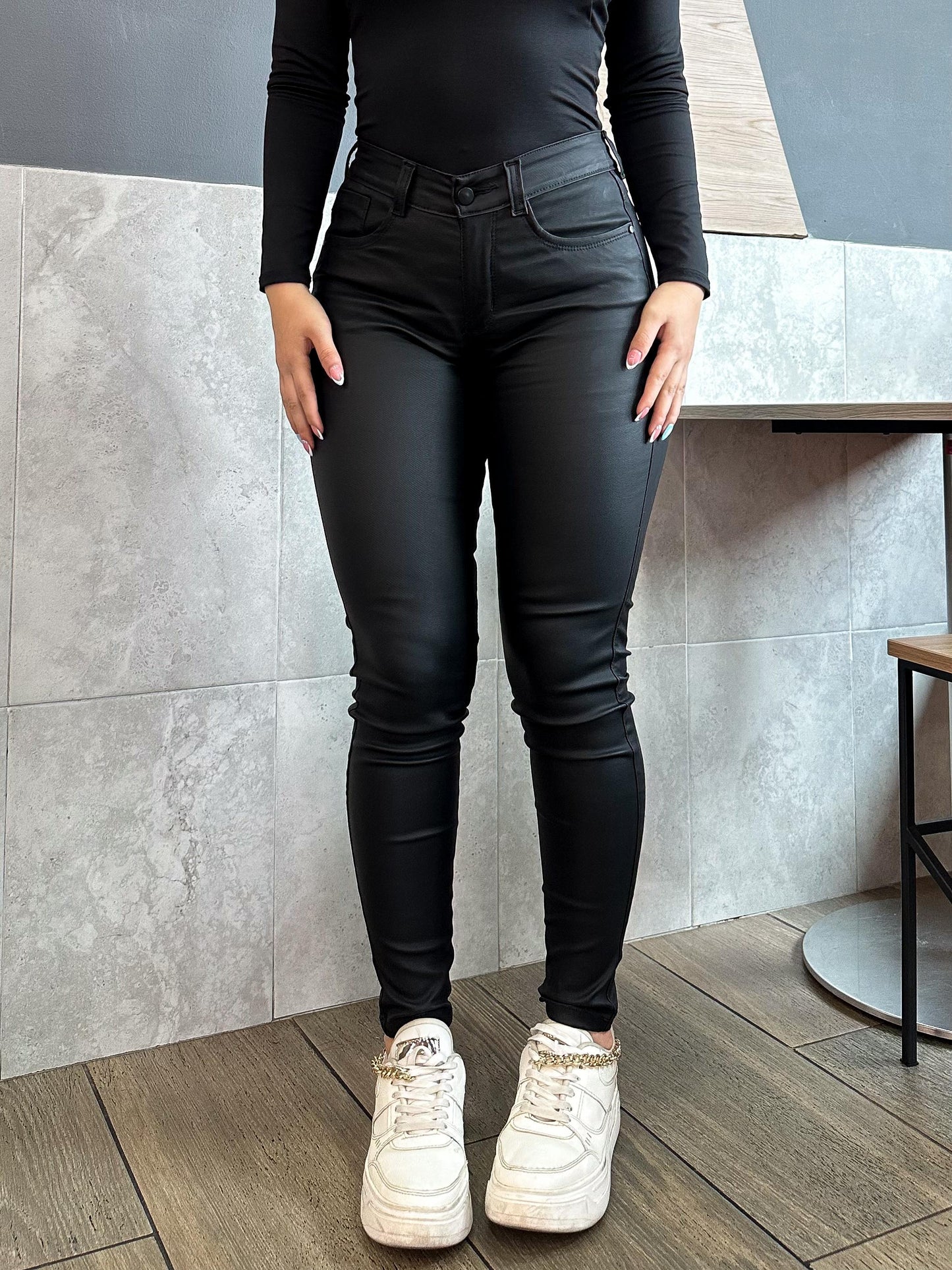 Pantalon Skinny  Mujer tiro alto stretch Efecto cuero