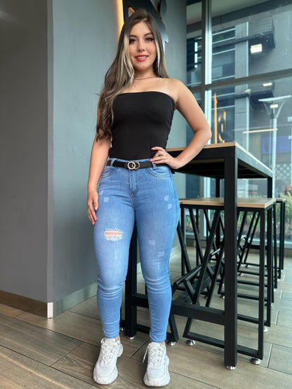 Jean skinny mujer tiro alto levanta cola tono azul claro