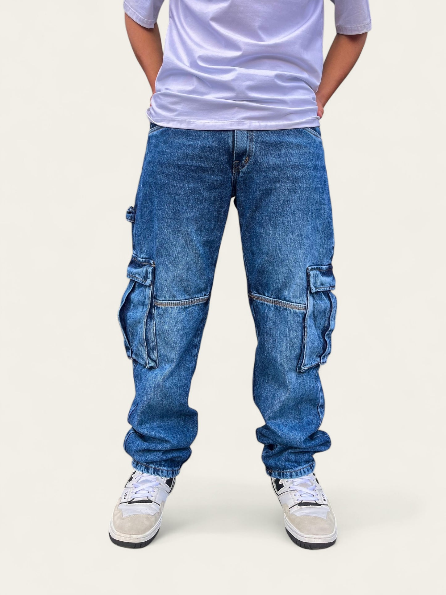 Jean cargo hombre azul medio