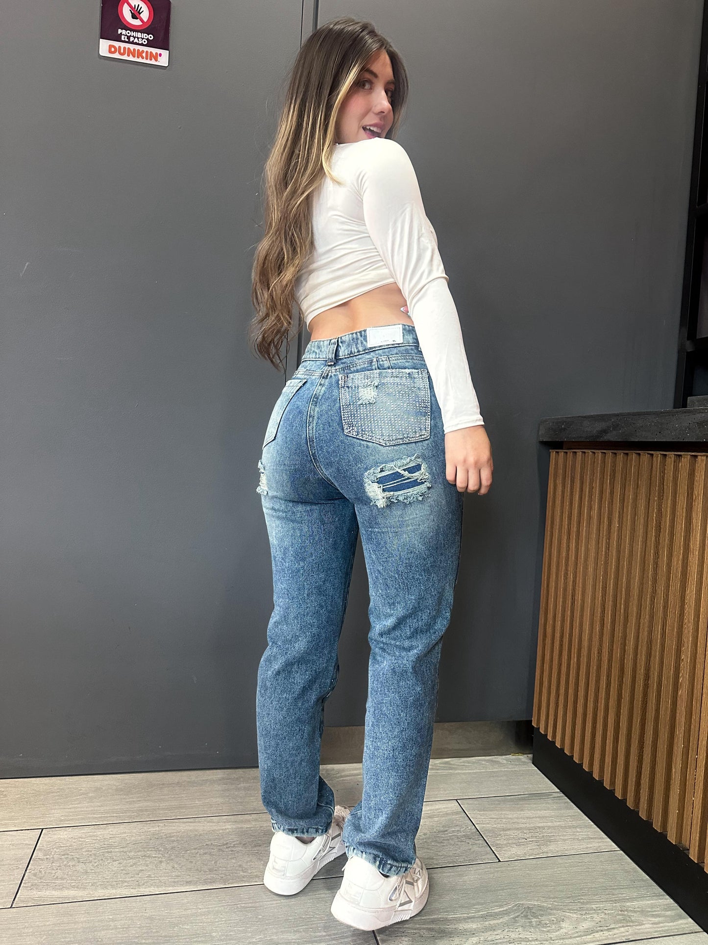 Jean Boyfriend europeo tono azul verdoso