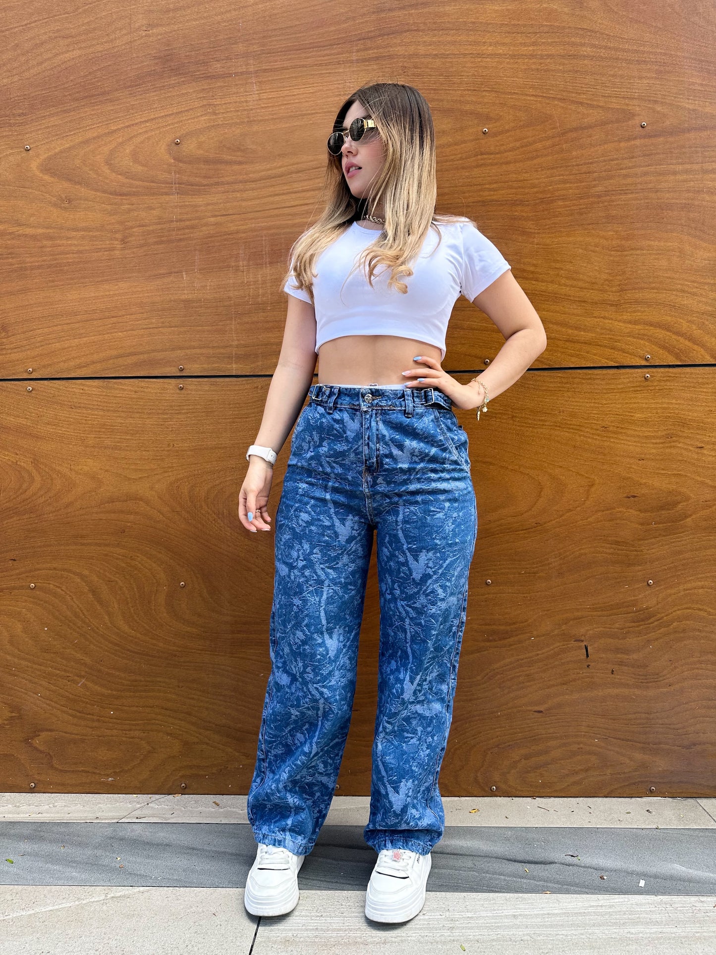 Jean baggy mujer estampado tono azul oscuro