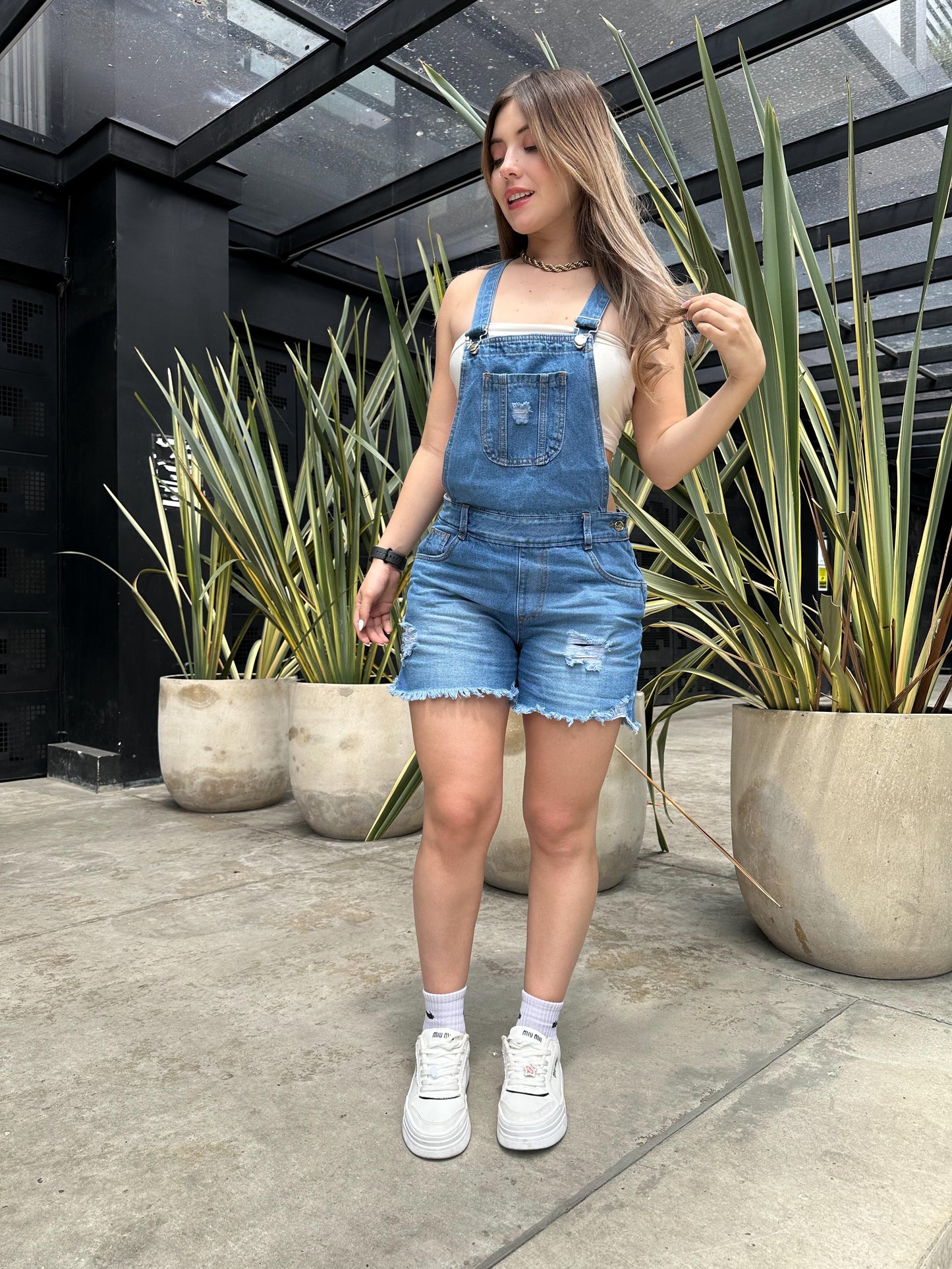 Braga short mujer tono claro