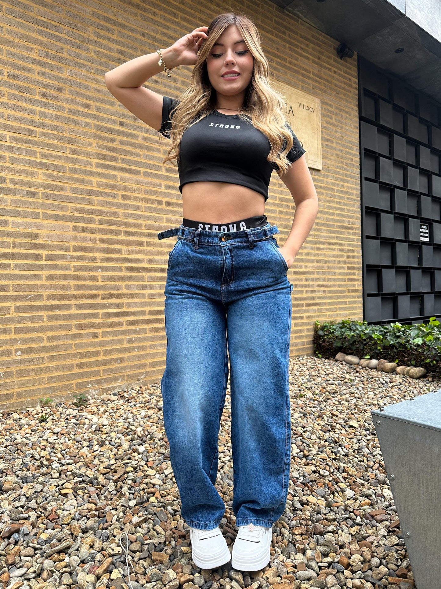 Jean baggy con ajuste de cintura tono azul