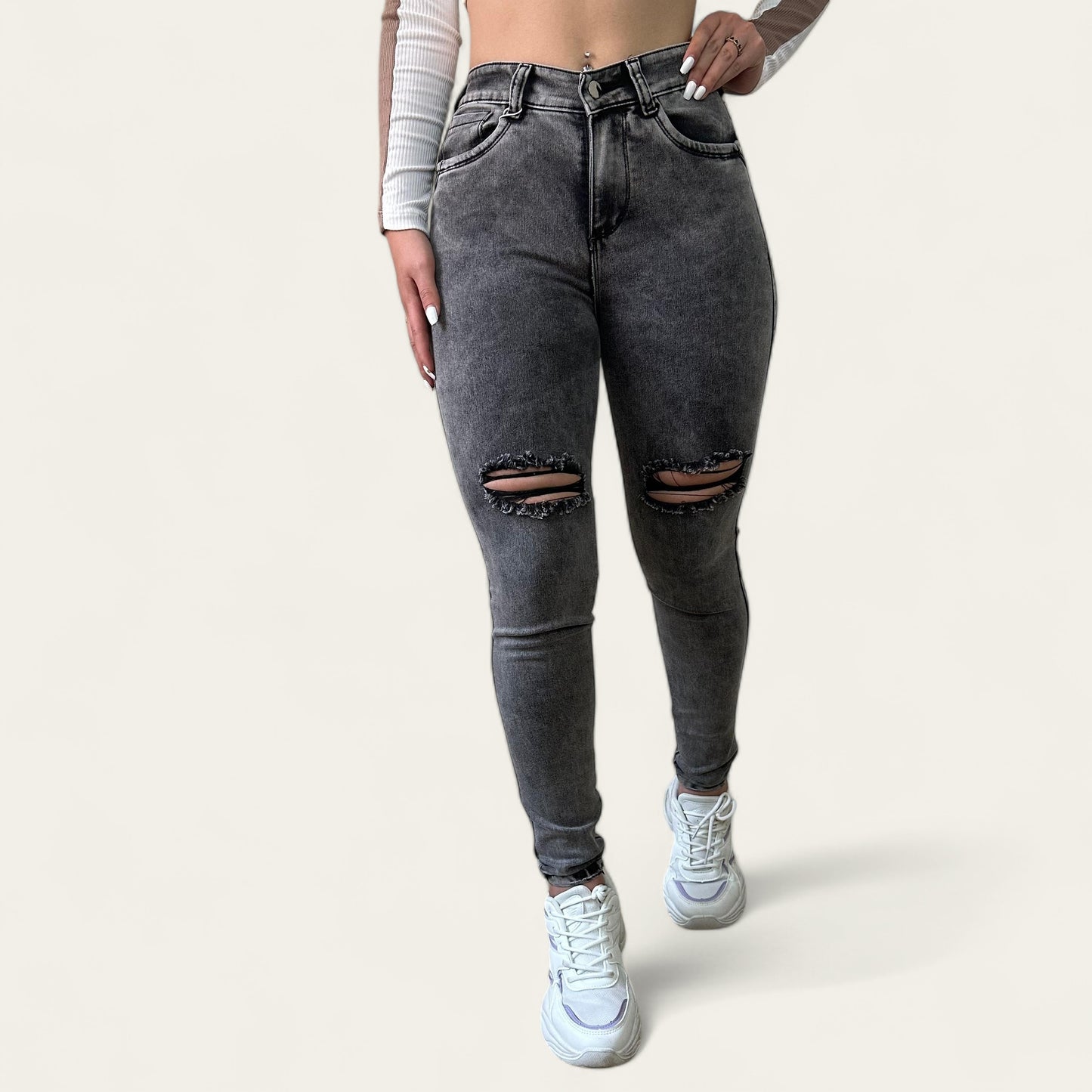 Jean skinny Mujer tiro alto levanta cola gris