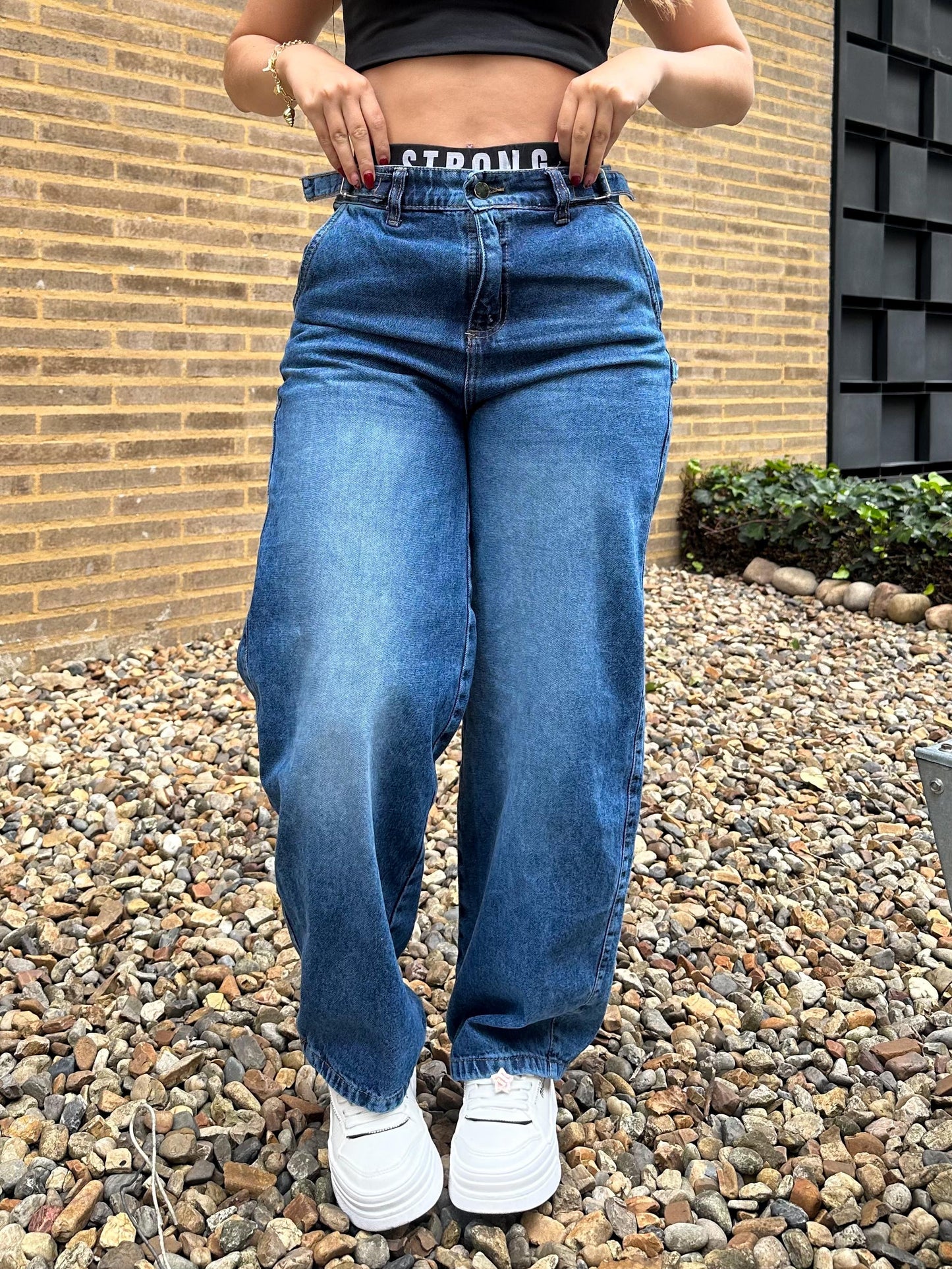Jean baggy con ajuste de cintura tono azul
