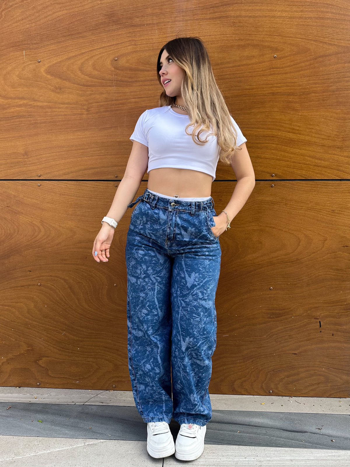Jean baggy mujer estampado tono azul oscuro