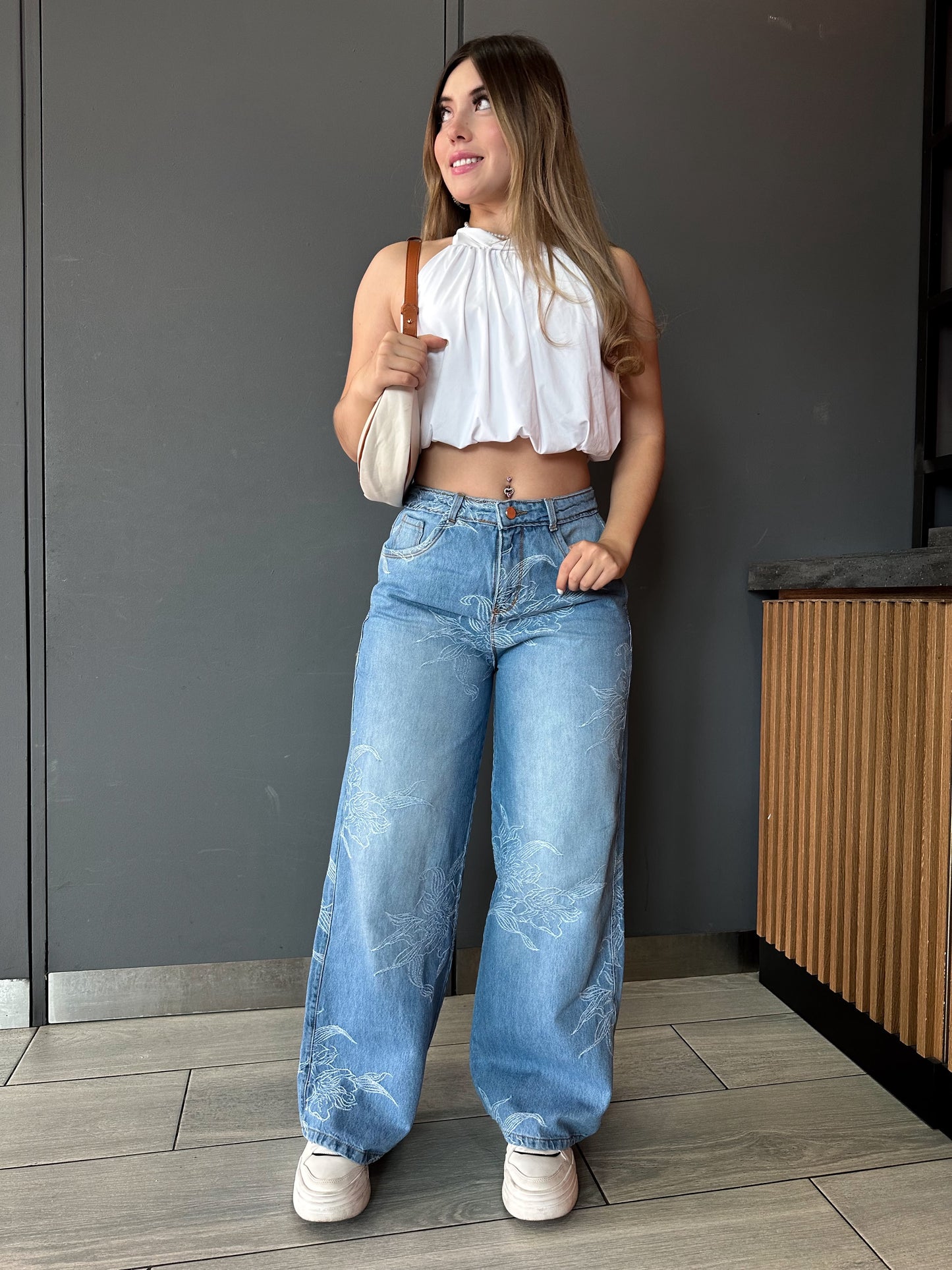 Jean wide leg mujer tela bordada