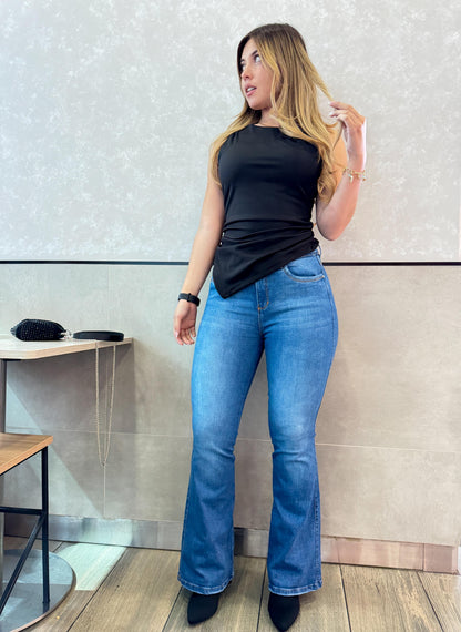 Jean Flare Mujer tiro alto levanta cola tono azul medio