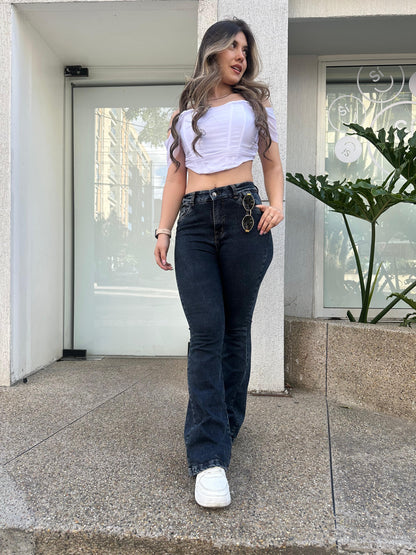 Jean flare mujer tono azul oscuro