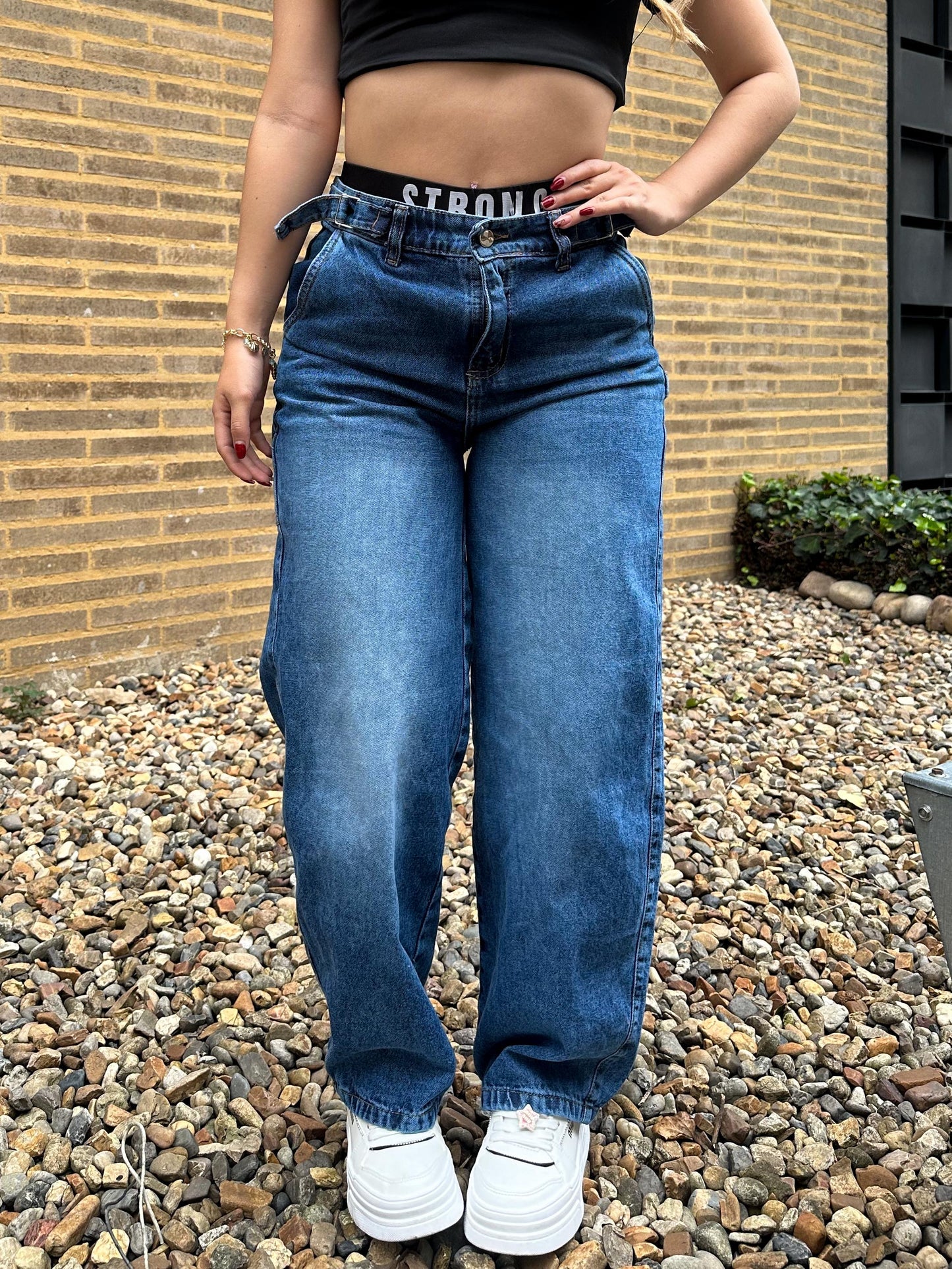 Jean baggy con ajuste de cintura tono azul