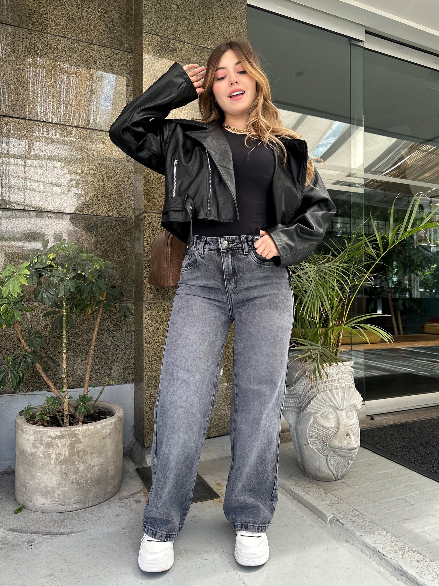 Jean wide leg mujer ajuste cintura tono gris
