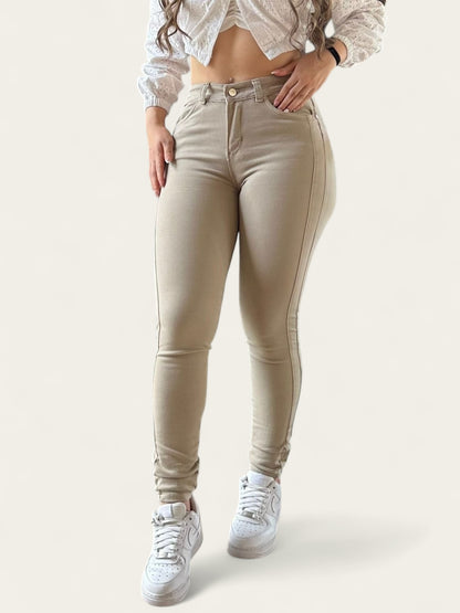 Jean skinny mujer tiro alto stretch y levanta cola beige