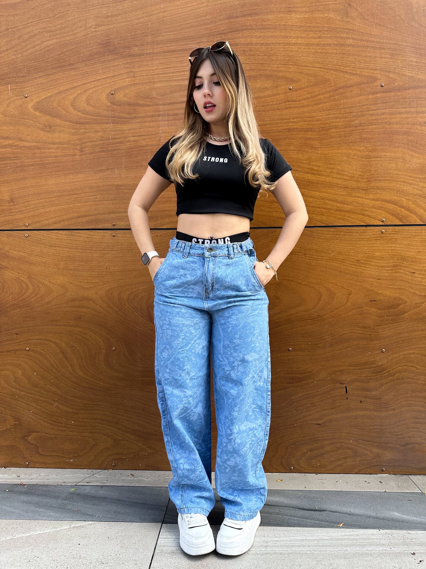 Jean baggy mujer estampado tono azul claro