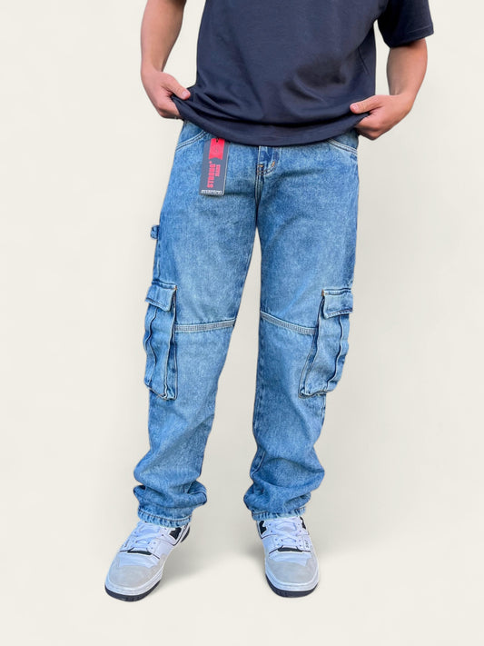 Jean cargo hombre azul claro
