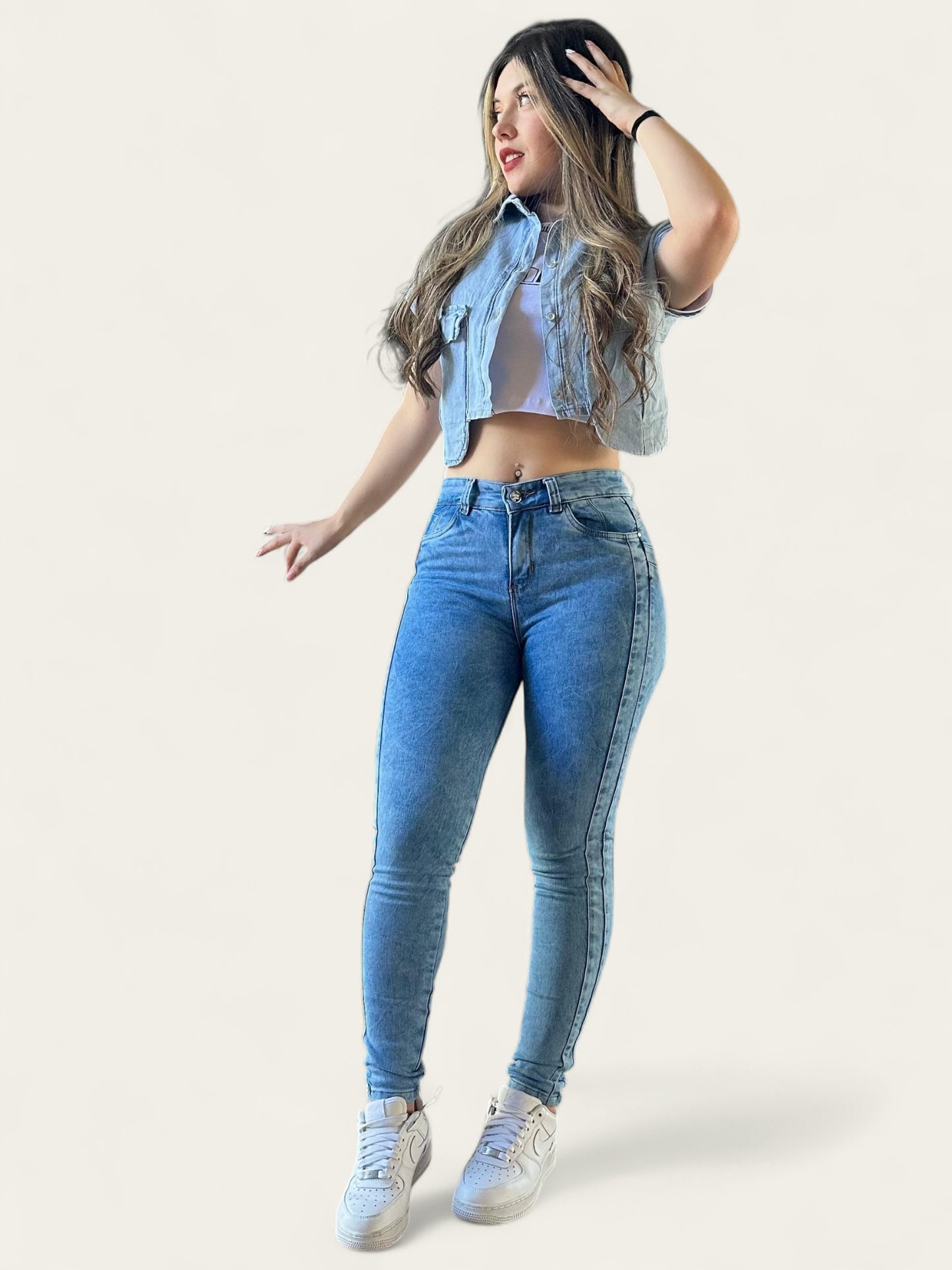 Jean skinny tiro alto mujer strech levanta cola tono azul fros